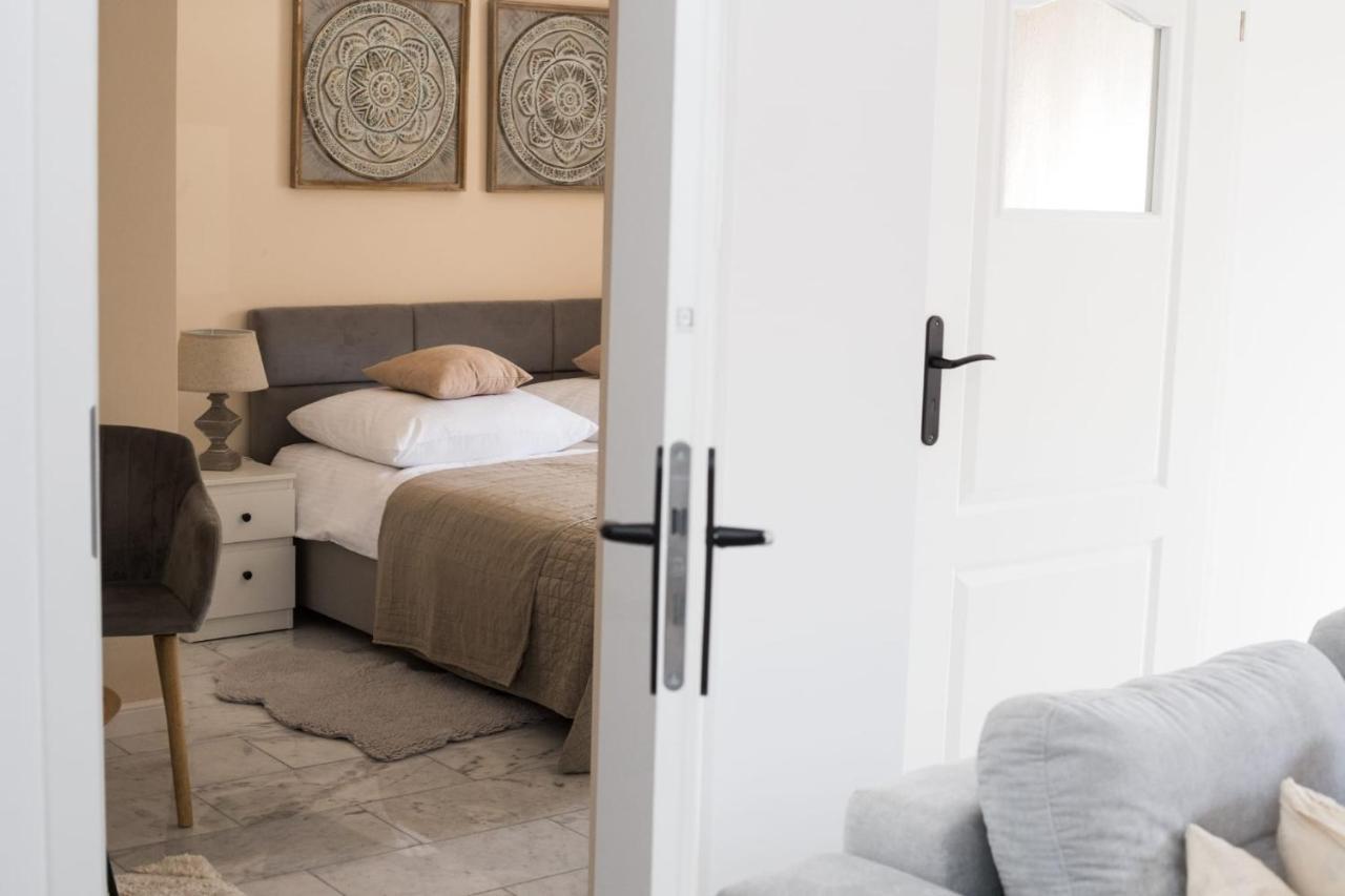 Apartament Mietowy Rumianek Lwowek Экстерьер фото